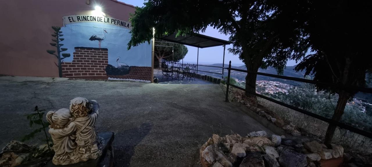 Apartamento Turistico El Rincón de la Pernila Guadalupe (Extremadura) Exterior foto
