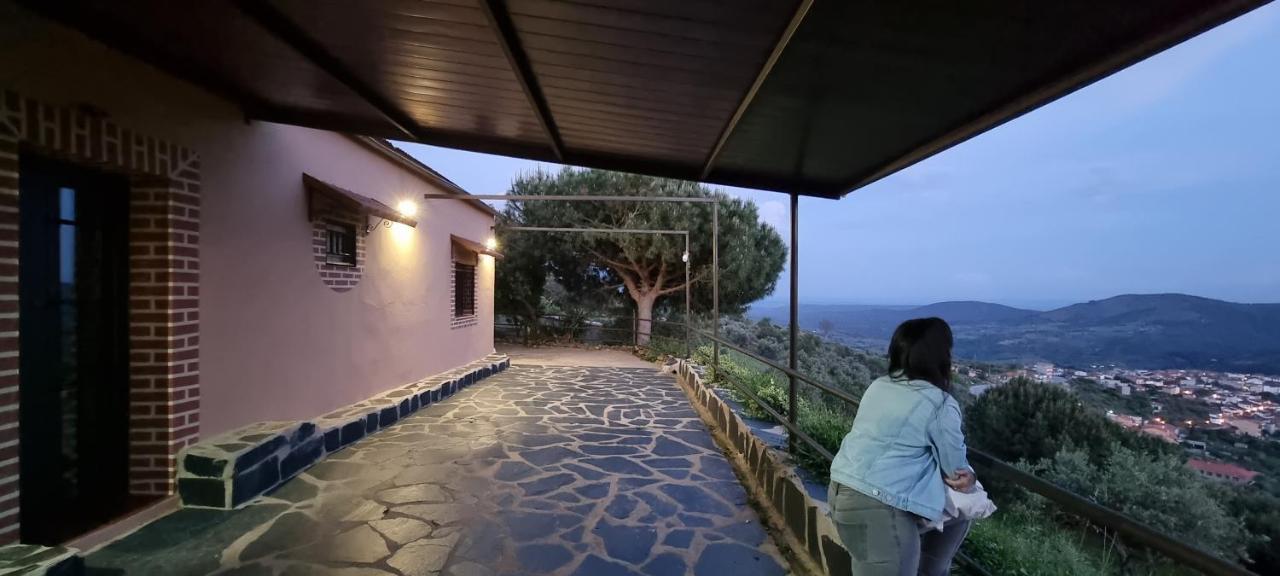 Apartamento Turistico El Rincón de la Pernila Guadalupe (Extremadura) Exterior foto